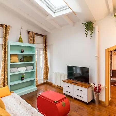 Atico Con Encanto En El Mismo Centro De La Ciudad Apartment