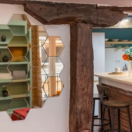 Atico Con Encanto En El Mismo Centro De La Ciudad شقة