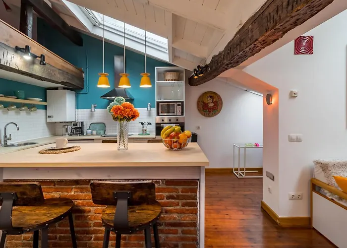 Atico Con Encanto En El Mismo Centro De La Ciudad شقة