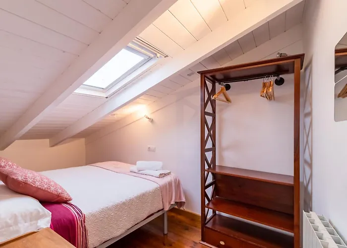 Daire Atico Con Encanto En El Mismo Centro De La Ciudad *