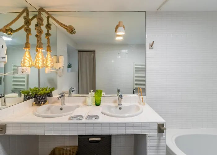 Atico Con Encanto En El Mismo Centro De La Ciudad Daire Santander