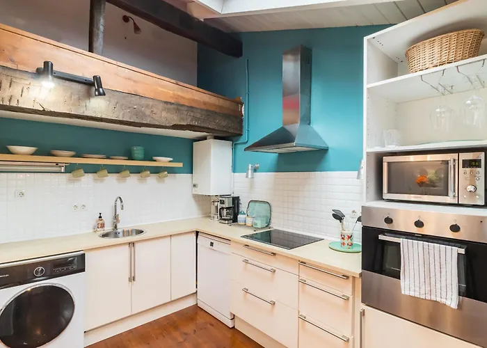 Atico Con Encanto En El Mismo Centro De La Ciudad *