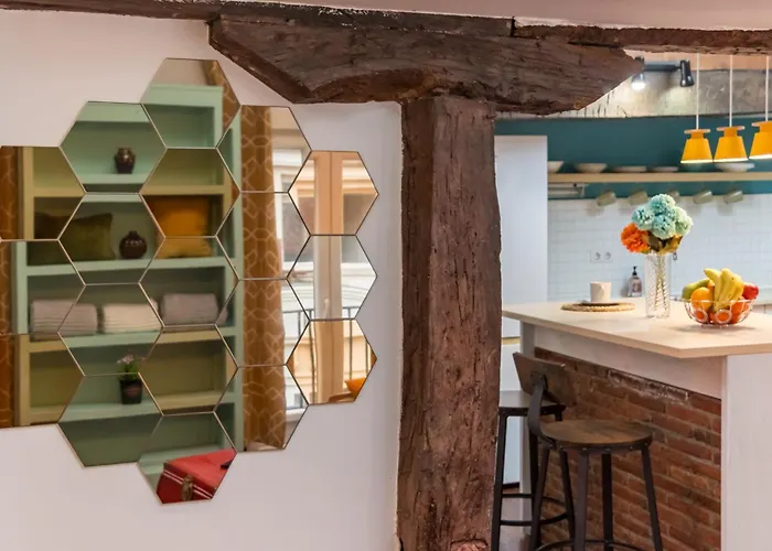 Atico Con Encanto En El Mismo Centro De La Ciudad شقة